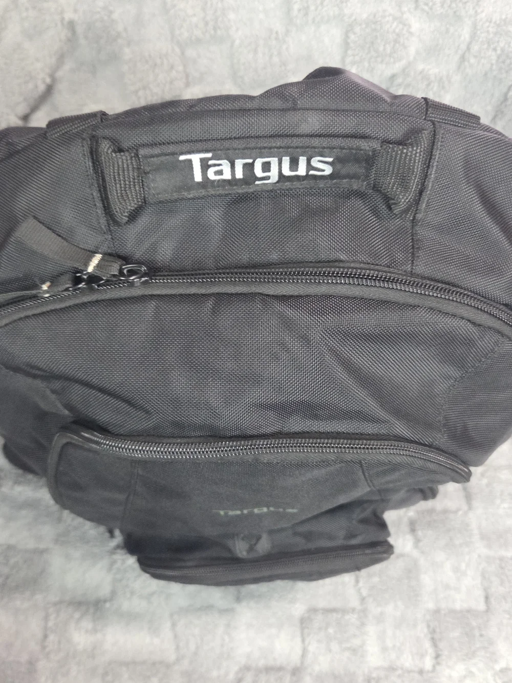 Targus Black Everyday Laptop Backpack - Picture 8 of 13